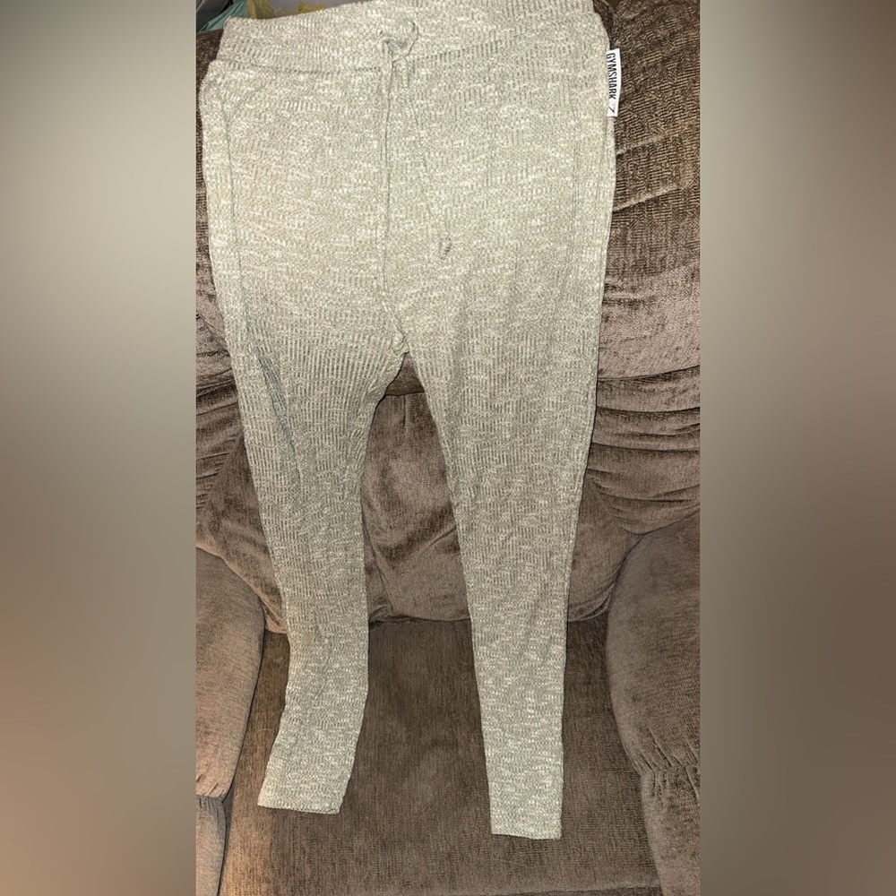 Green gym shark Leggings